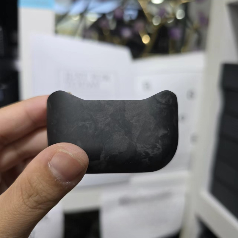 Étui de protection pour écoute - Carbon Fiber Filament avis et prix